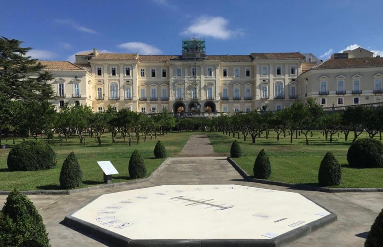 La Parthenope Suites Portici Zewnętrze zdjęcie